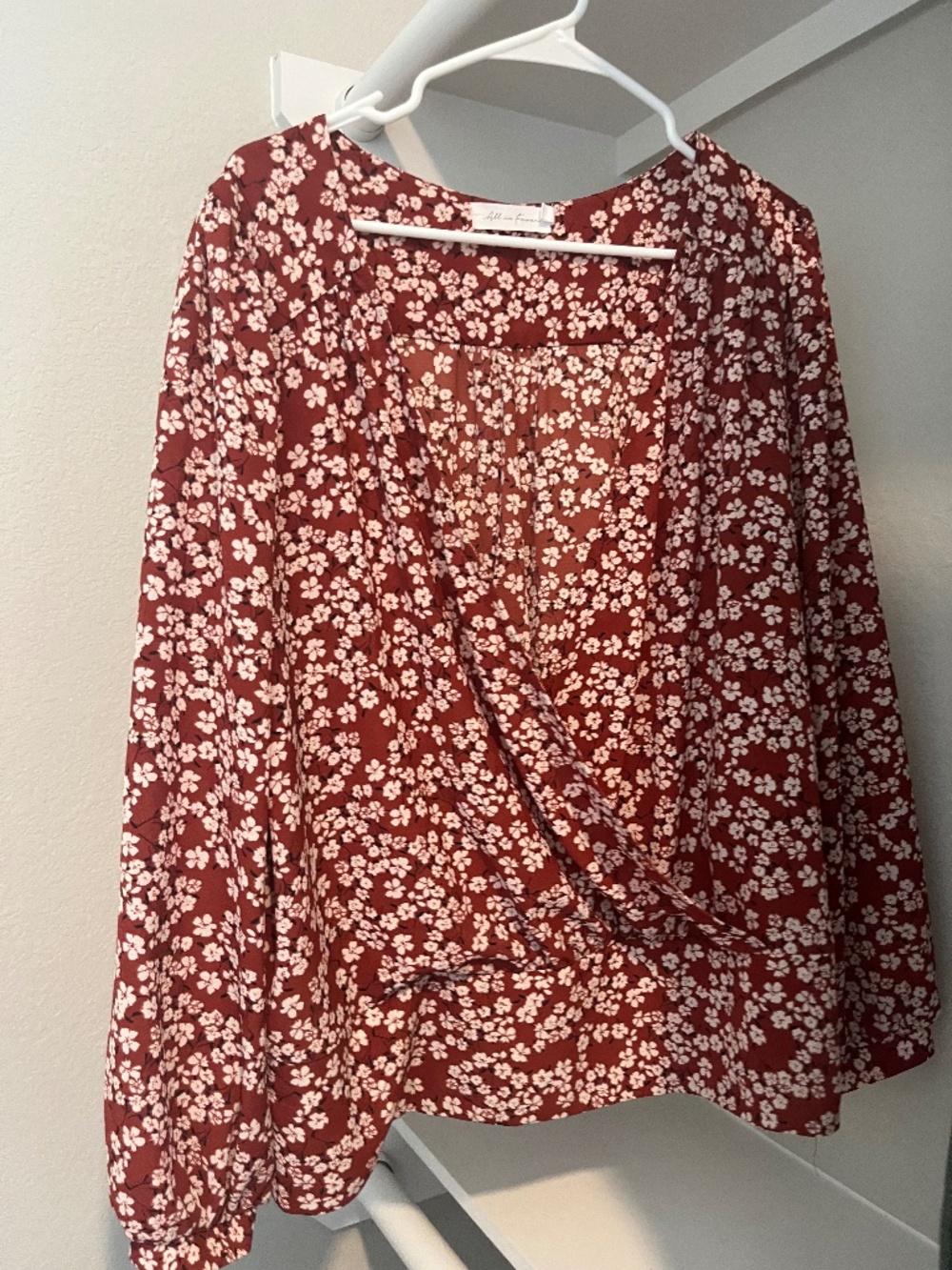 Beautiful Floral Brown and White Top